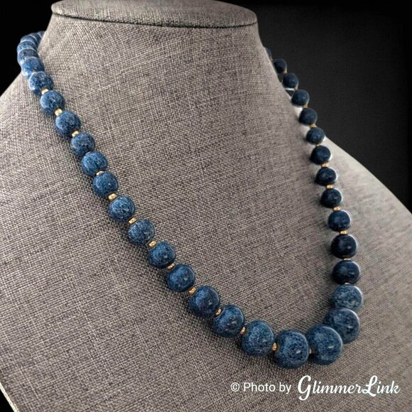 Vintage Blue Mottled Stone Graduated Chunky Beaded Necklace - Picture 2 of 13